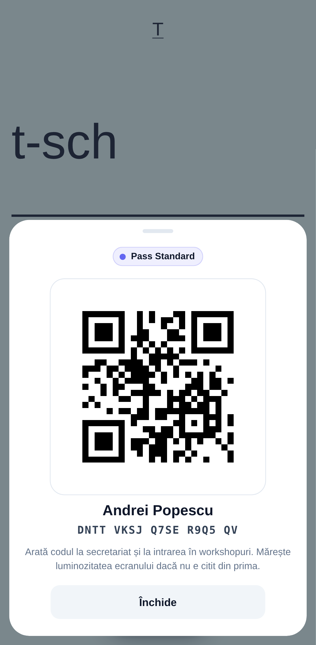 Codul QR mare, cu pass-ul, numele și codul scris